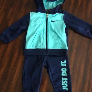Nike Pant Hoodie set